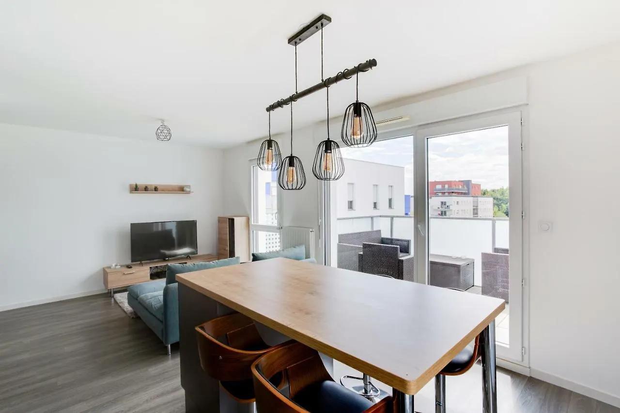 Le Cedre Apartment Rennes 0*,